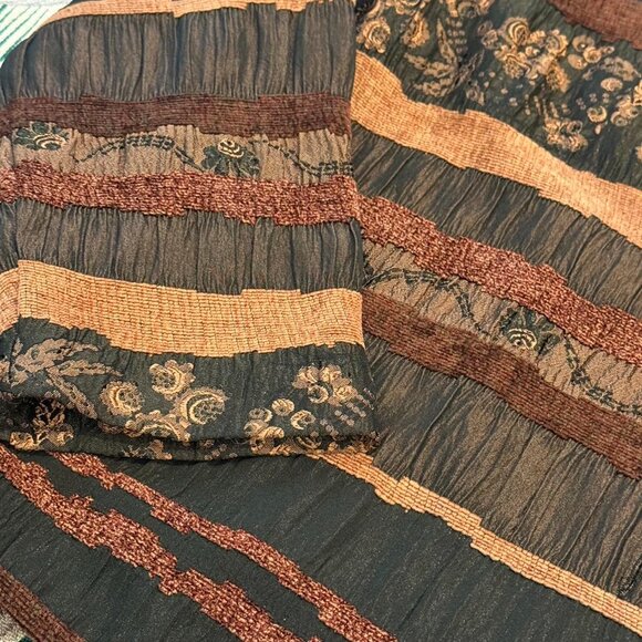 Y2K ‘MARISOL’ earthtone striped tapestry boho lightweight button up shacket! - Picture 7 of 8